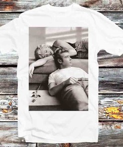 Marilyn Monroe and James Dean Vintage Retro T-Shirt - Cool Gift for Movie and Anime Fans