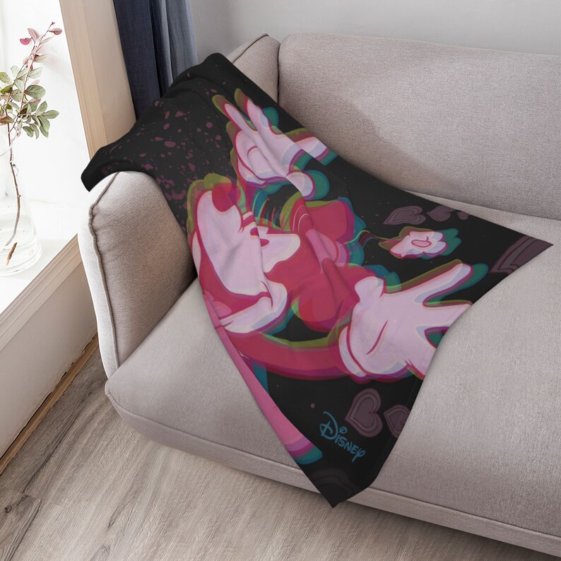 Minnie Mouse Custom Name Quilt Bedding Set Blanket - Great Gifts for Family and Home Decoration - Image 3