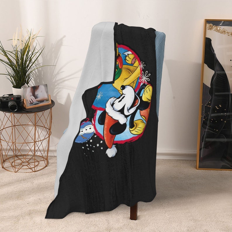 Minnie Mouse Custom Name Quilt Blanket Bedding Set - Great Gifts for Family and Home Decoration - Image 3