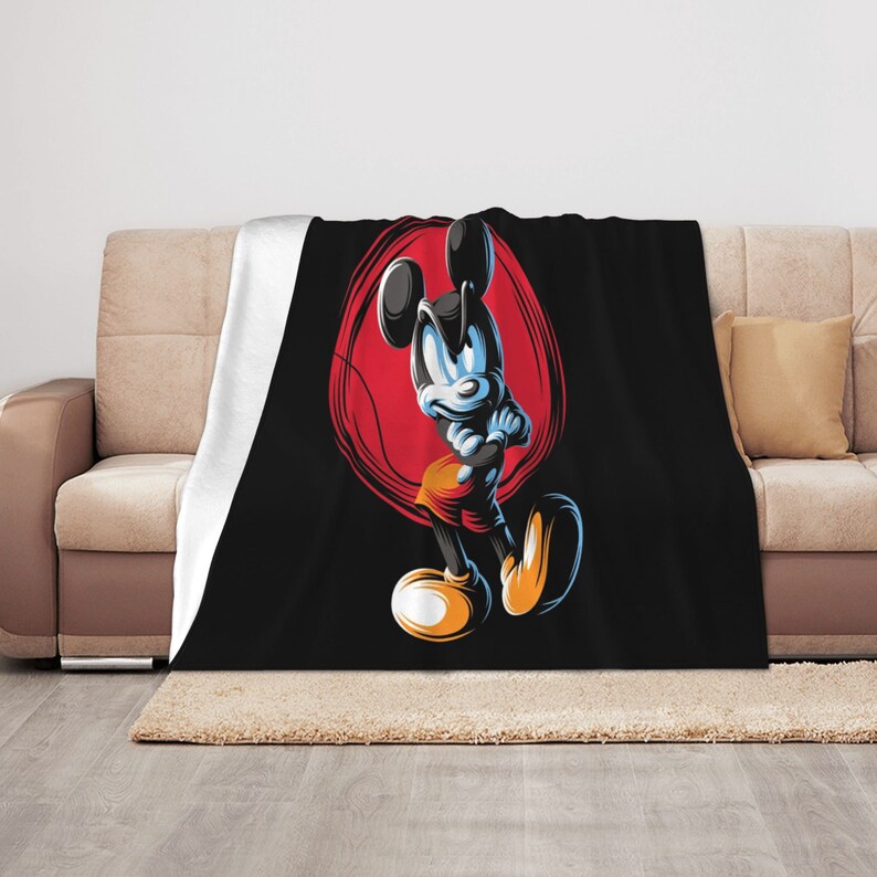 Minnie Mouse Personalized Quilt Blanket Set - Great for Bedroom Decor, Sofa Blanket, Family Gifts - Image 3