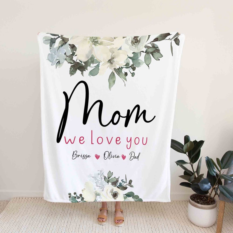 Mom We Love You Blanket - Personalized Name Quilt Blanket Bedding Set - Great Gifts for Family and Home Decoration - Image 2