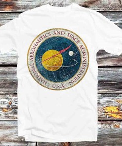 NASA Logo Vintage Retro Tee - Cool Gift Idea for Space Fans, Retro Cartoon Anime T-Shirt