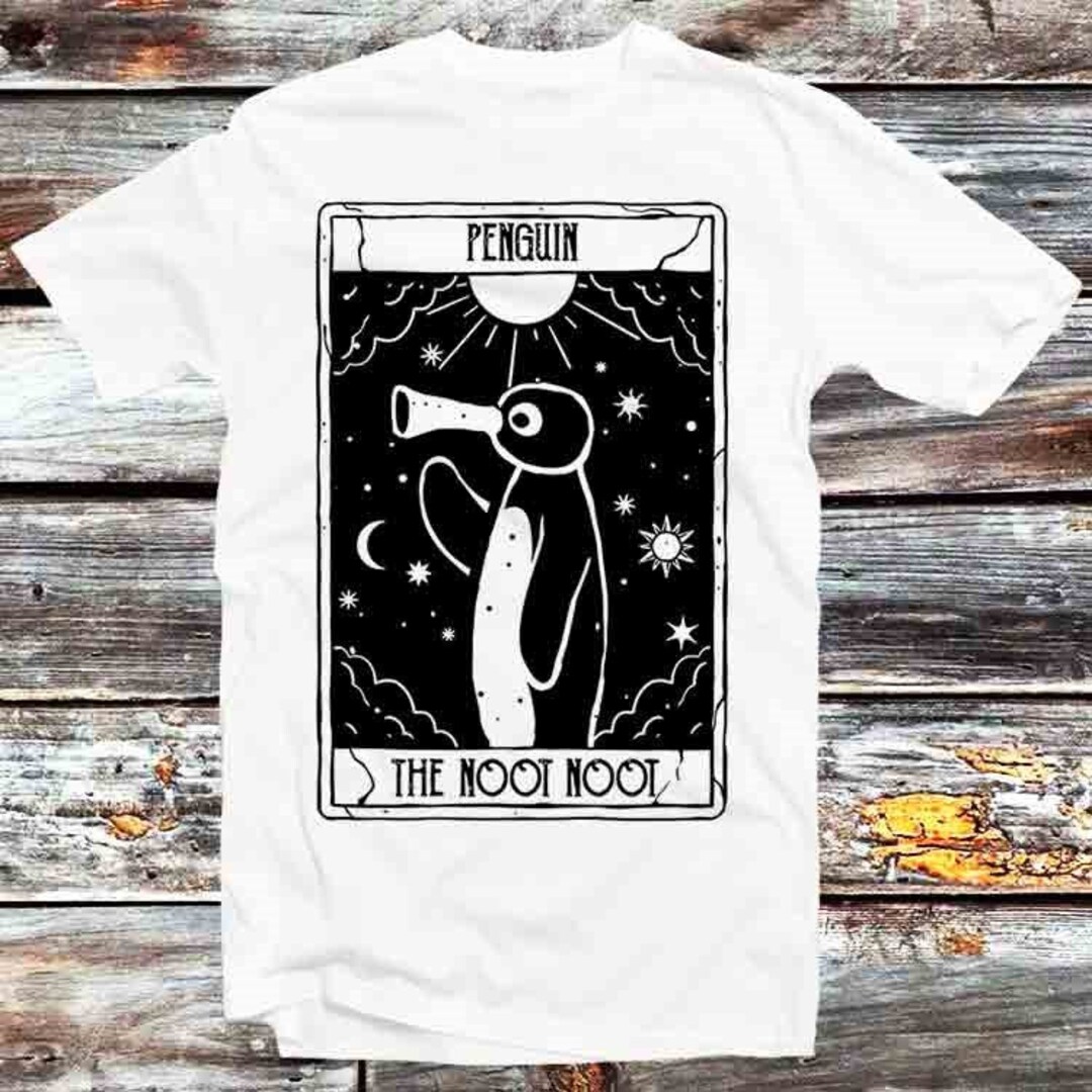 Noot Noot Funny Tarot Card Penguin Vintage Style T-Shirt - Awesome and Quirky Gift for Manga Fans