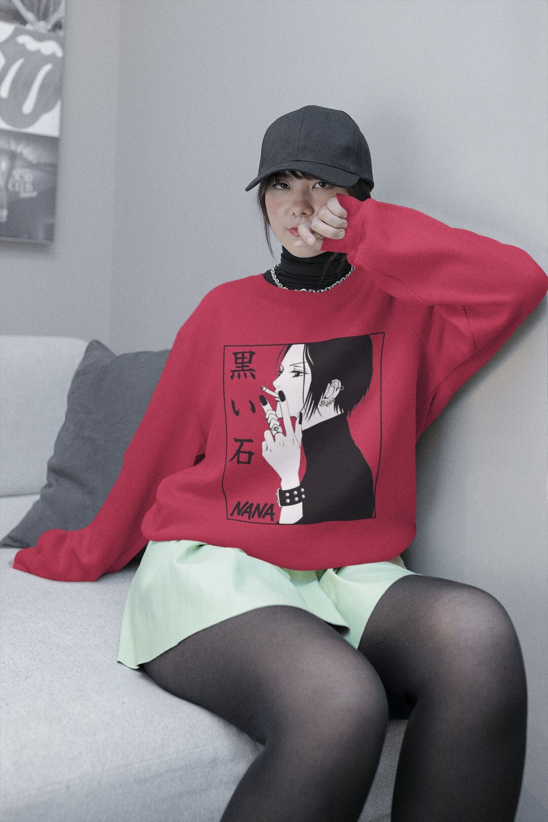 Otaku Ropa Graphic Tee - Manga Lover Sweatshirt for Anime Fans
