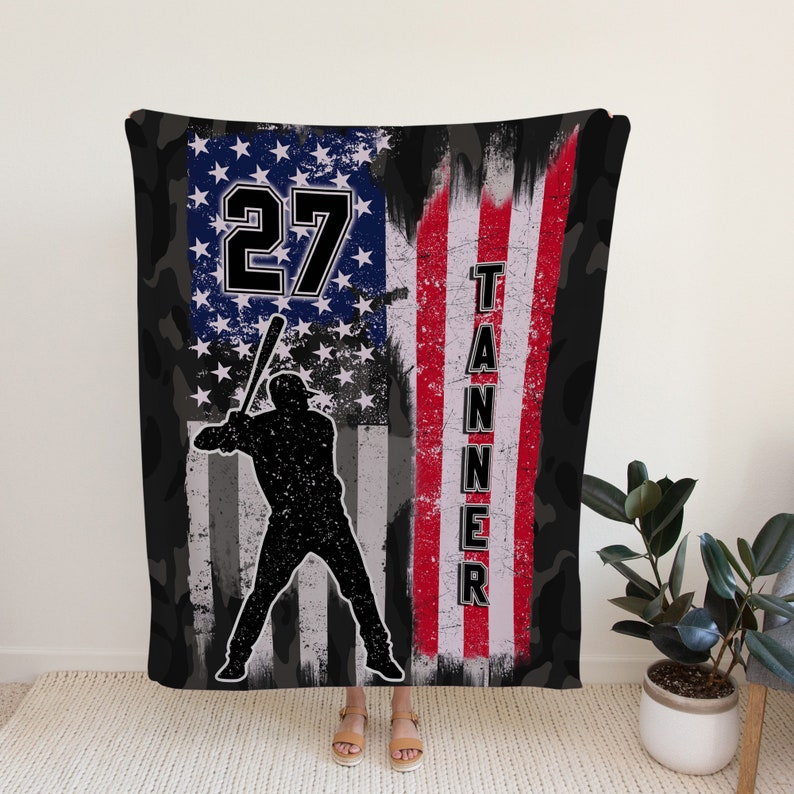 Personalized Baseball Quilt Blanket - Great Gifts for Family - Image 2