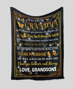 Personalized Butterfly Blanket with Name for Grandma - Great Gifts for Family, Home Decoration
