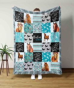 Personalized Horse Baby Quilt Bedding Set, Ideal for Horse Lovers' Nursery Decoration