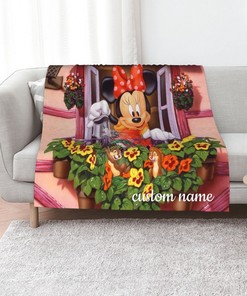 Personalized Minnie Mouse Quilt Blanket for Home Decoration and Sofa