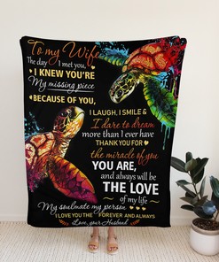 Personalized Name Blanket for Wife with Sea Turtle Design - Sofa Blanket, Perfect for Bedroom Decor