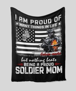 Proud Army Mom Custom Name Quilt Blanket - Perfect for Bedroom Decor