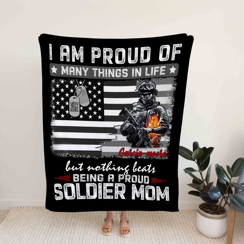Proud Army Mom Custom Name Quilt Blanket - Perfect for Bedroom Decor - Image 2