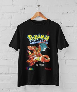 Red Inspired Retro T-Shirt - Cover Art Graphic Tee Gift Idea for Fans