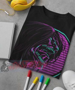 Retro Giant Face Shirt: Perfect Vintage Anime Gift