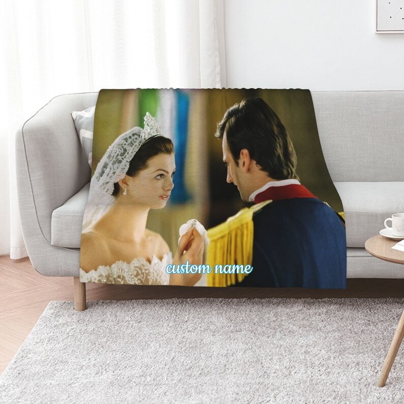 Royal Engagement Quilt Bedding Set with Custom Name - Perfect for Home Decoration & Sofa - Image 2
