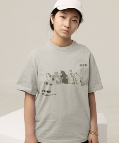 Rubing Cat Bath Retro Japan Tshirt for Kawaii and Anime Enthusiasts - Perfect Manga Gift