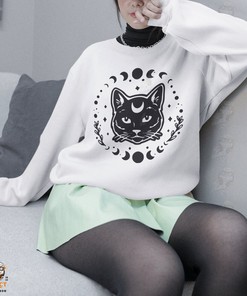 Sailor Moon Fan Gift Sweatshirt: Unisex Apparel for Fans