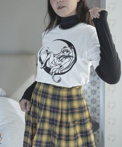 Sailor Moon Fan Gift T-Shirt: Unisex Top with Mamoru, Luna, and Serena Design