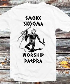 Skooma Worship Daedra T-Shirt - Cool and Unique Gift for Fans of Anime and Gaming