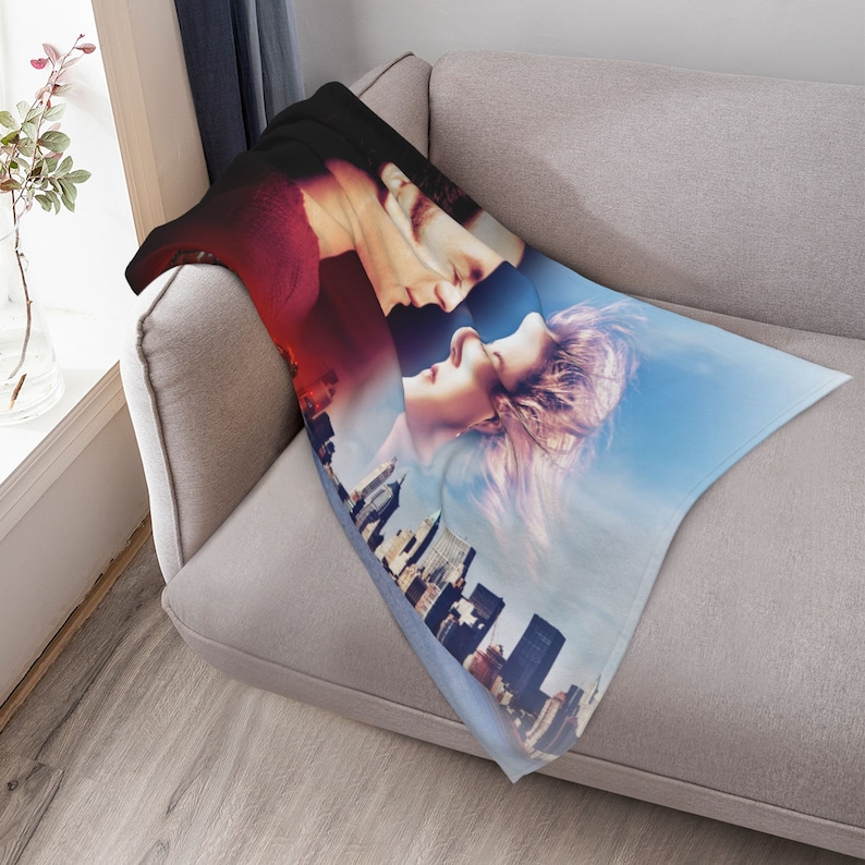 Sleepless In Seattle Personalized Quilt Blanket Set - Great for Bedroom Decor, Family Gifts, Sofa Blanket - Image 4