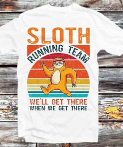 Sloth Running Team Sport GYM Tee - Cool Gift for Fitness Lovers and Sloth Enthusiasts