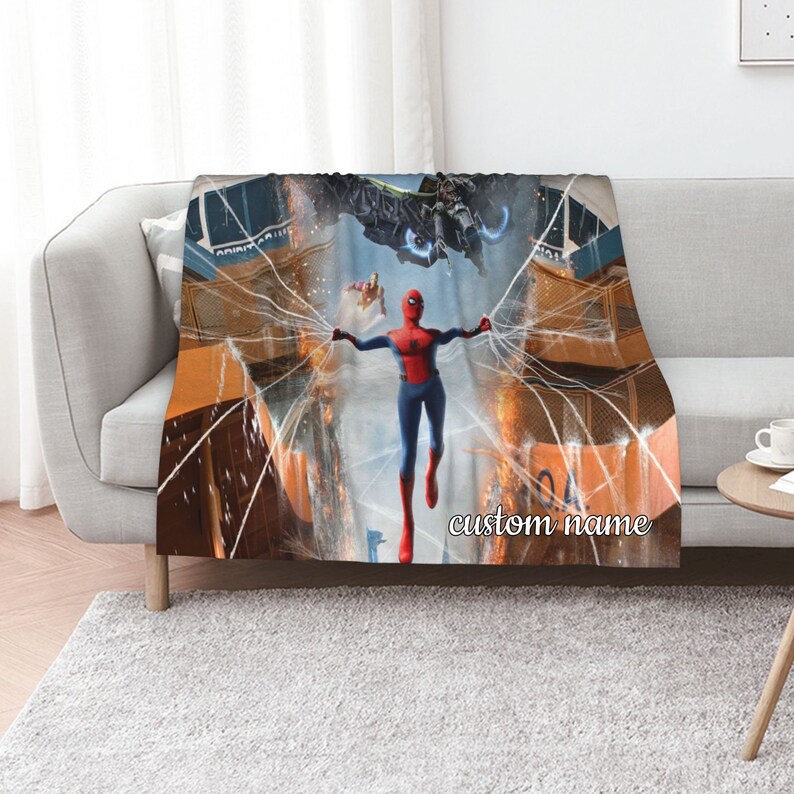 Spider-Man Homecoming Customized Quilt Bedding Set - Perfect for Bedroom Decor and Movie Lovers - Image 2