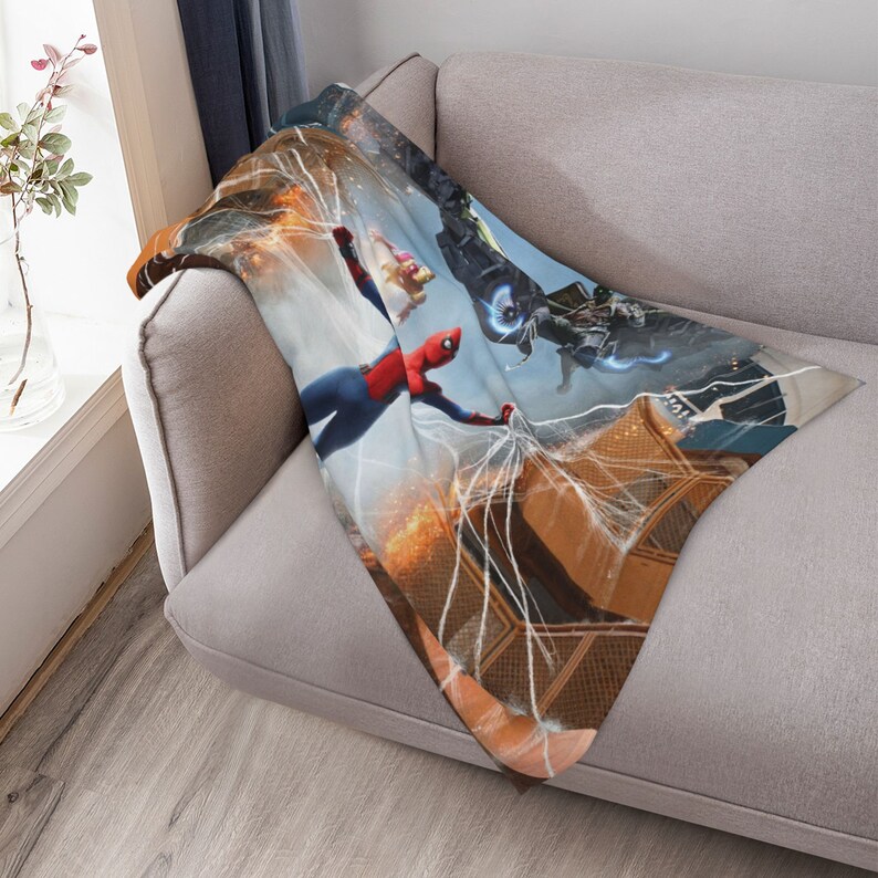 Spider-Man Homecoming Customized Quilt Bedding Set - Perfect for Bedroom Decor and Movie Lovers - Image 4