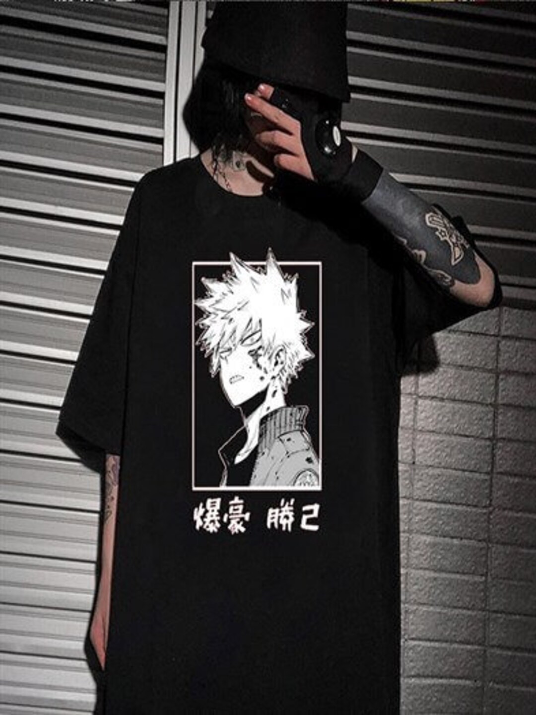 Stylish Unisex Black Anime Shirt - Harajuku Clothing for Fans and Lovers of Anime