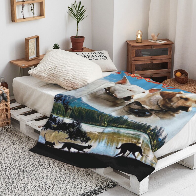 The Incredible Journey Quilt Bedding Set with Personalized Name - Great Gifts for Family - Image 3