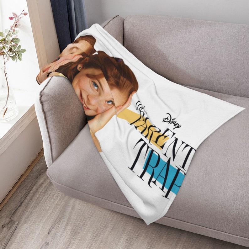The Parent Trap Personalized Quilt Blanket - Ideal for Picnics & Great Gift for Family - Image 4