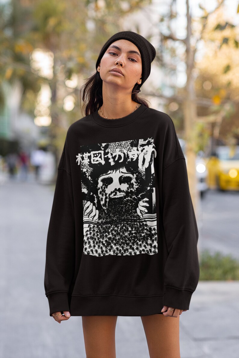 Unisex Horror Manga Sweatshirt with Creepy Spiders Pullover and Murderer Sweater for a spooky vibe - Image 3