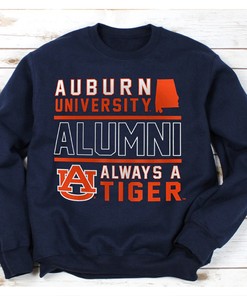 Auburn Tigers 2021 Graduate T-Shirt with Two Fan Gift Options
