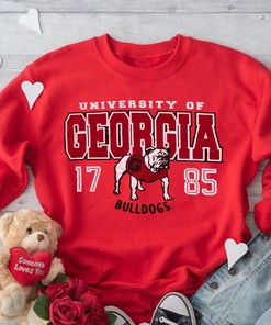 Georgia Bulldogs Sweatshirt Hoodie Tee - NCAA Apparel for Fans