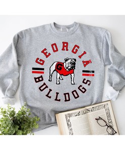 Georgia Bulldogs Vintage Style College Football Playoff 2023 Tee - NCAA Apparel for Fans