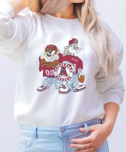 Go Vintage With NCAA Alabama Crimson Tide Looney Tunes Shirt