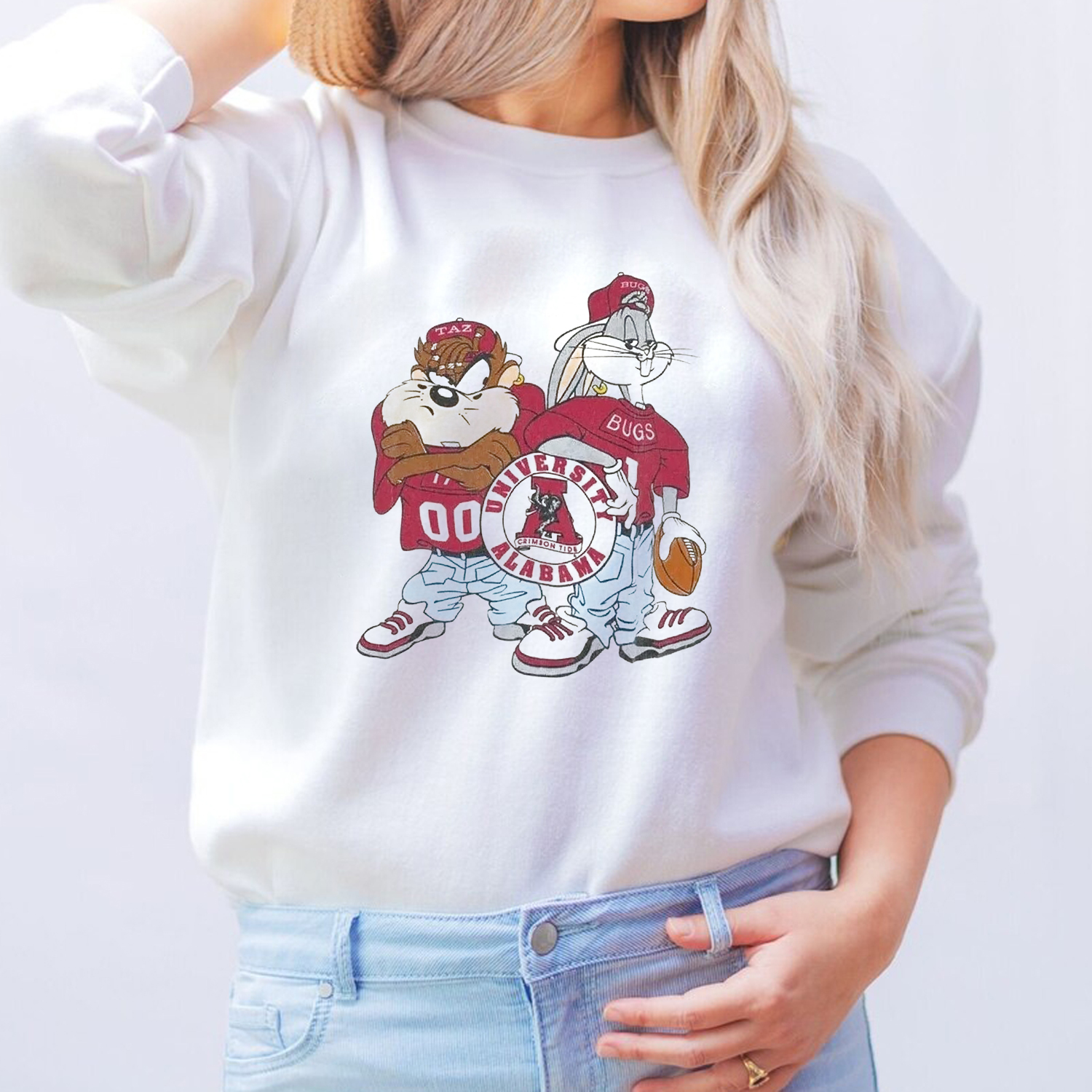 Go Vintage With NCAA Alabama Crimson Tide Looney Tunes Shirt