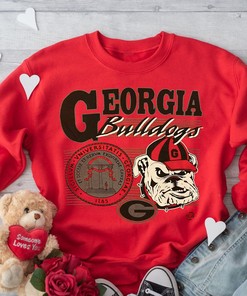 Mens NCAA Sports Vintage Georgia Bulldogs T-Shirt - NCAA Apparel for Fans