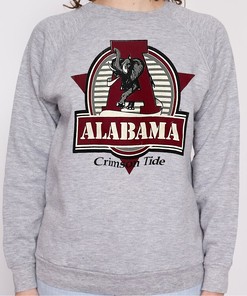 Naughty or Nice, Keep Warm With This Vintage 90s University of Alabama Sweatshirt