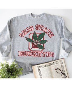 Ohio State Buckeyes Vintage 80s College Men's Women's Shirt Sweater for Fans