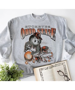 Ohio State Buckeyes Vintage Style 90s Mascot Basketball T-Shirt for NCAA Fans