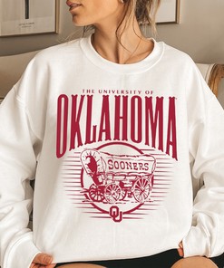 Oklahoma Sooner Schooner Retro T-Shirt - NCAA Tee for Fans