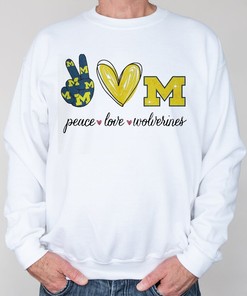 Pretty Peace Love Michigan Wolverines T-Shirt - Perfect for Fans