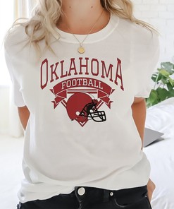 Retro Oklahoma Football T-Shirt - Vintage Style Tee for Sooners Fans