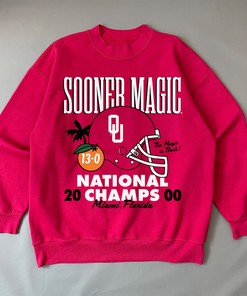Sooner Magic Vintage 2000 National Champs T-Shirt - NCAA Tee for Fans