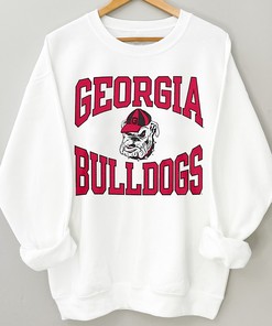 University of Georgia Bulldogs T-Shirt - NCAA Apparel for Fans