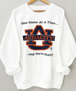 Vintage 90s Auburn Tigers Sweatshirt and Crewneck Sweater Pullover for Sports Fans