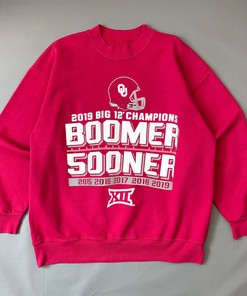 Vintage Champion Oklahoma Sooners Football T-Shirt - NCAA Tee for Fans