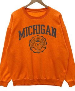 Vintage Michigan Football T-Shirt - Perfect for Fans