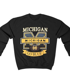 Vintage Michigan Wolverines Football T-Shirt - Perfect for Fans