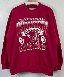 Vintage Oklahoma Sooners Football Tee - NCAA Tee for Fans