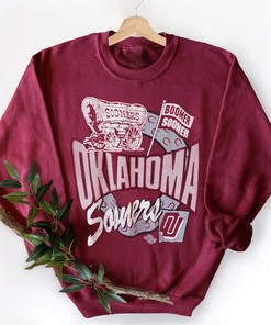 Vintage Oklahoma Sooners T-Shirt - NCAA Shirt for Fans